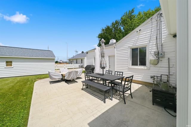 2110 Springfield Avenue, Fort Wayne, IN 46805