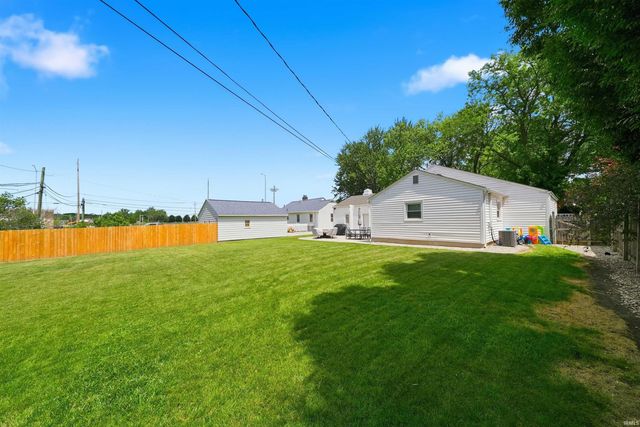 2110 Springfield Avenue, Fort Wayne, IN 46805