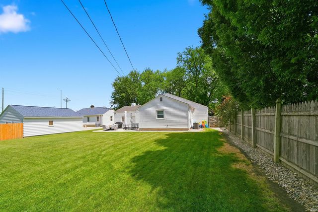 2110 Springfield Avenue, Fort Wayne, IN 46805