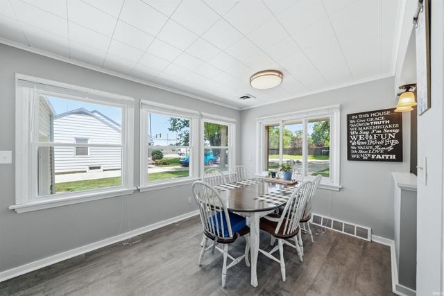 2110 Springfield Avenue, Fort Wayne, IN 46805