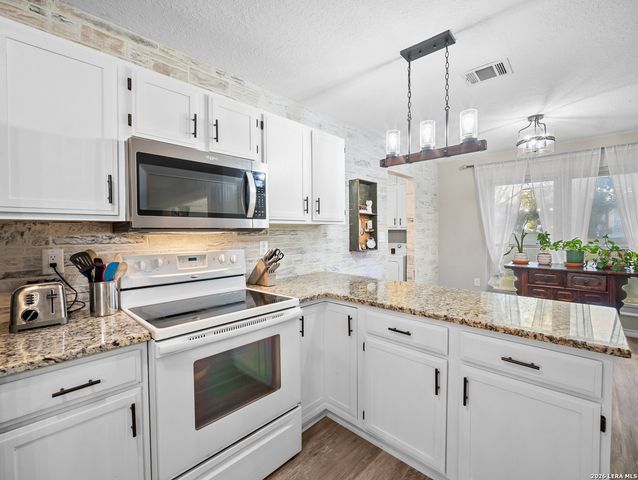 3620 Chestnut Court, Cibolo, TX 78108