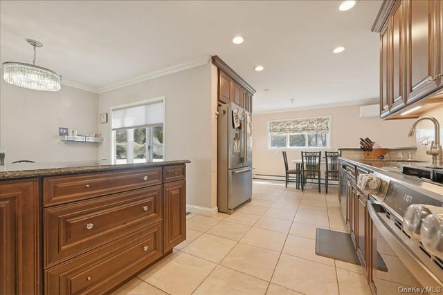 739 Dogwood Avenue, West Hempstead, NY 11552