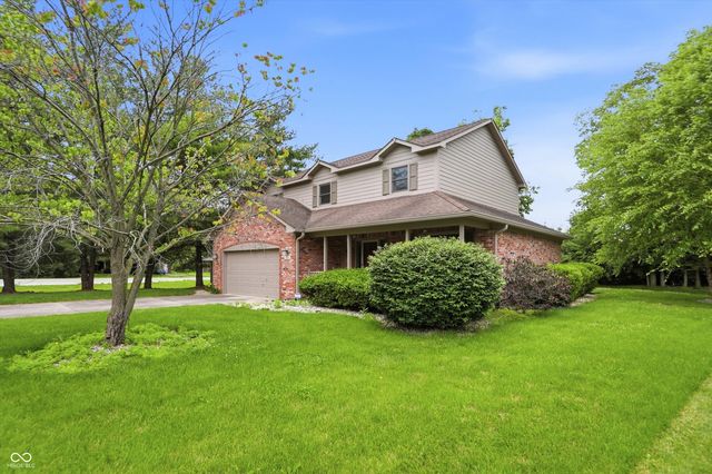 404 Tara Circle, Greenwood, IN 46142