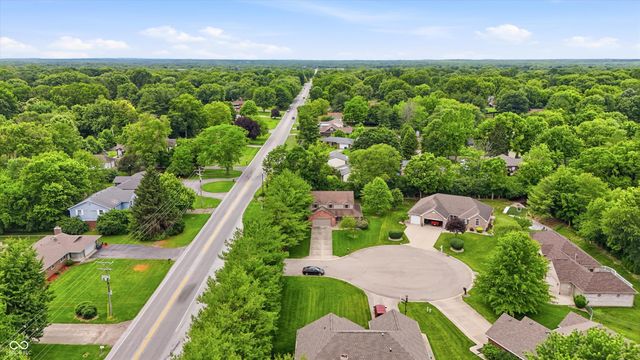 404 Tara Circle, Greenwood, IN 46142