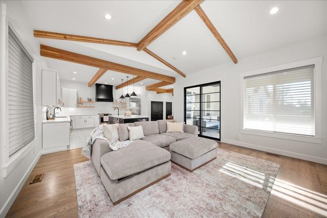 6208 S Verona Ct, Spokane, WA 99223