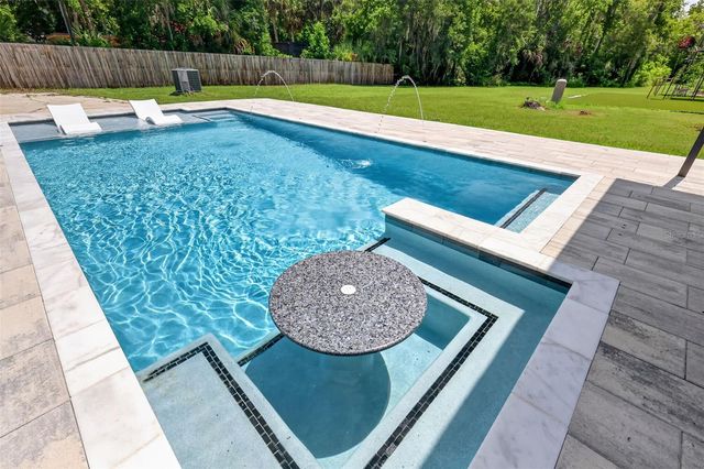 32589 OKALOOSA TRAIL, Sorrento, FL 32776