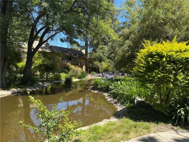 7050 Shoup 221, Canoga Park, CA 91303
