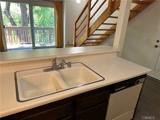 7050 Shoup 221, Canoga Park, CA 91303