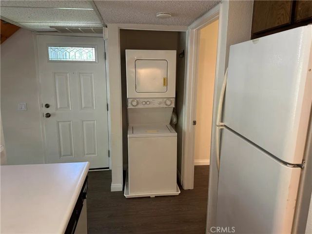 7050 Shoup 221, Canoga Park, CA 91303