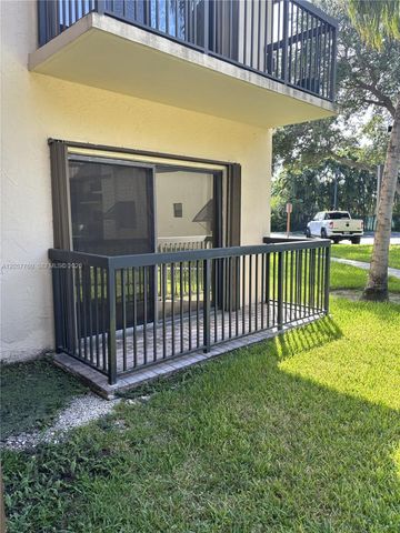 7965 SW 86th Street 105, Miami, FL 33143