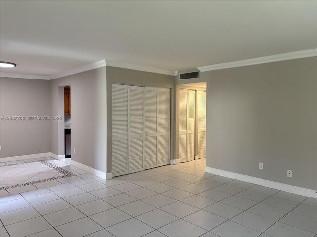 7965 SW 86th Street 105, Miami, FL 33143