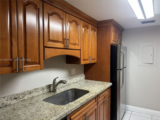 7965 SW 86th Street 105, Miami, FL 33143