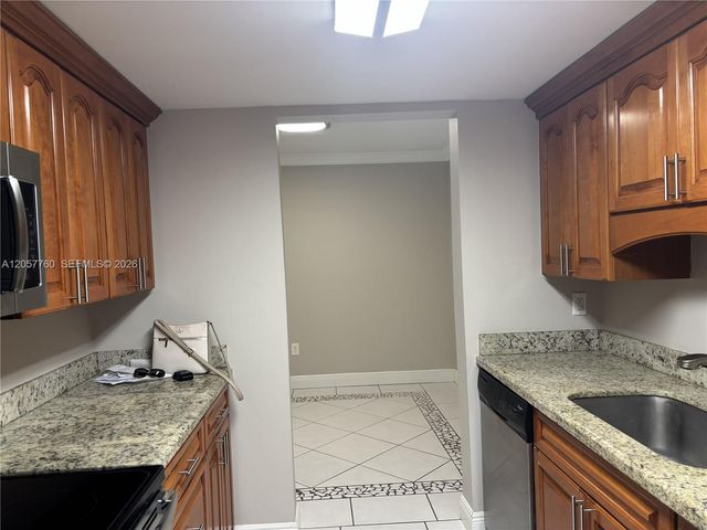 7965 SW 86th Street 105, Miami, FL 33143