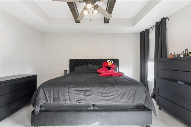 606 SE Colonial Drive, Blue Springs, MO 64014