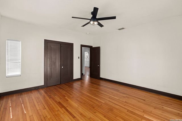 1526 Schley, San Antonio, TX 78210