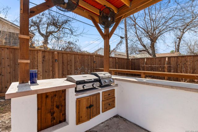 1526 Schley, San Antonio, TX 78210