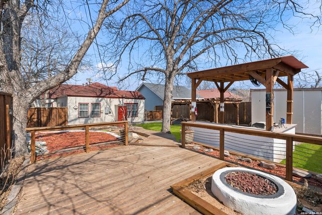 1526 Schley, San Antonio, TX 78210