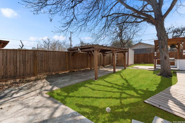 1526 Schley, San Antonio, TX 78210
