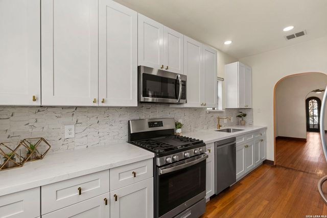 1526 Schley, San Antonio, TX 78210