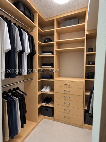 21205 Yacht Club Dr 3105, Aventura, FL 33180