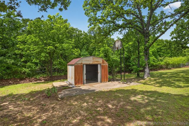 10476 Goldenrod Lane, Sand Springs, OK 74063