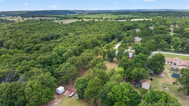10476 Goldenrod Lane, Sand Springs, OK 74063
