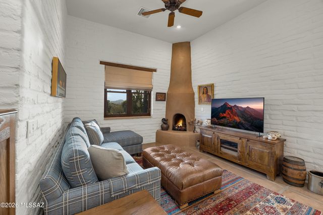 5705 N Lady Lane, Tucson, AZ 85704