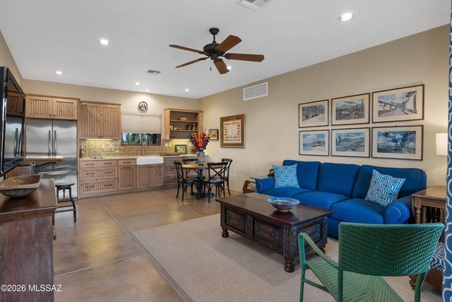 5705 N Lady Lane, Tucson, AZ 85704