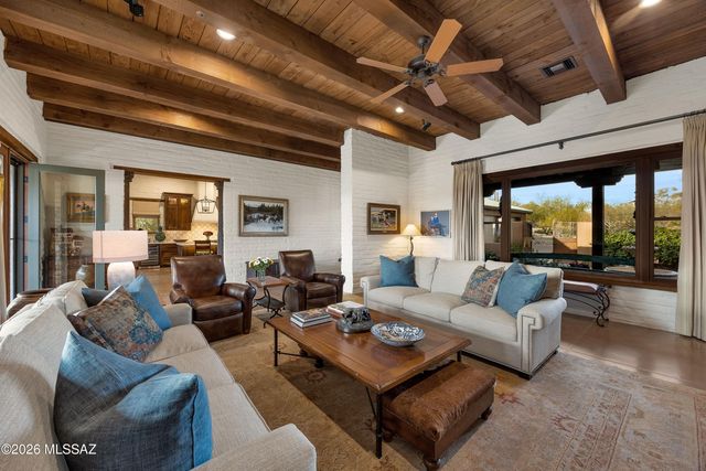 5705 N Lady Lane, Tucson, AZ 85704