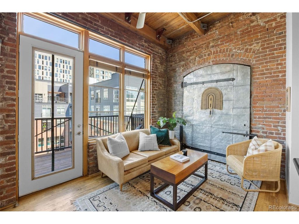 2960 Inca St 408, Denver, CO 80202