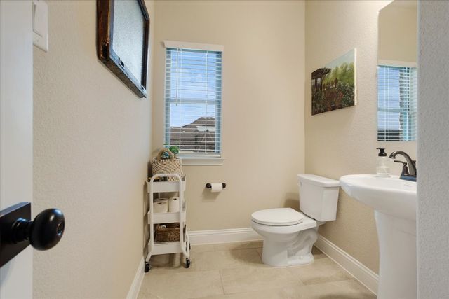 1035 Hickory Lane, Howe, TX 75459