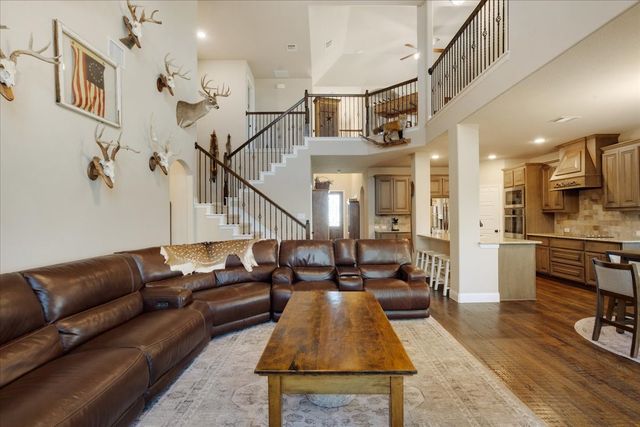 1035 Hickory Lane, Howe, TX 75459