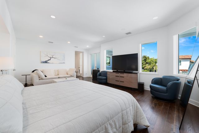 767 NE HARBOUR Drive, Boca Raton, FL 33431