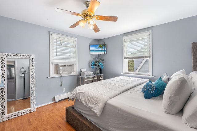 656 DEVON ST, Kearny, NJ 07032