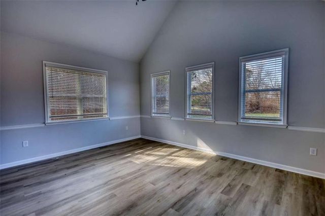 967 Park Place Street, Social Circle, GA 30025