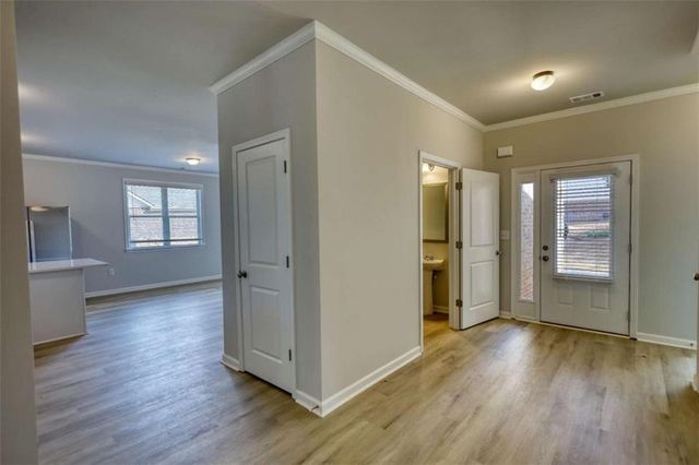 967 Park Place Street, Social Circle, GA 30025