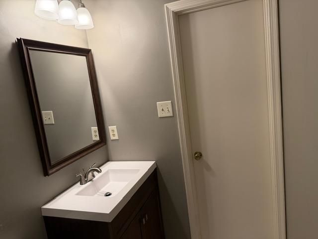 6989 AMBERLY WAY DR, Cordova, TN 38018