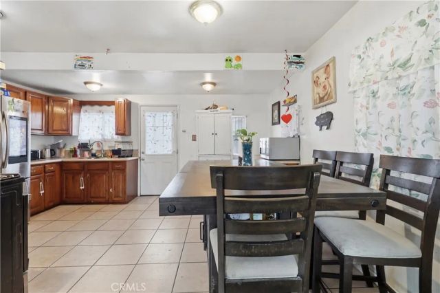 440 W Cherry, Compton, CA 90222
