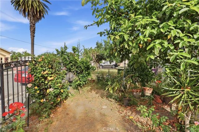 440 W Cherry, Compton, CA 90222