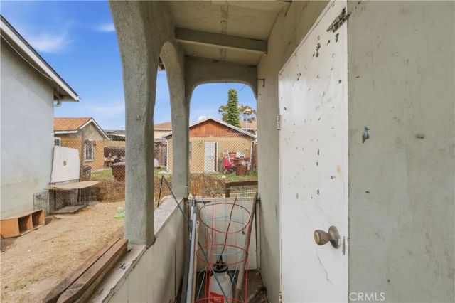 440 W Cherry, Compton, CA 90222