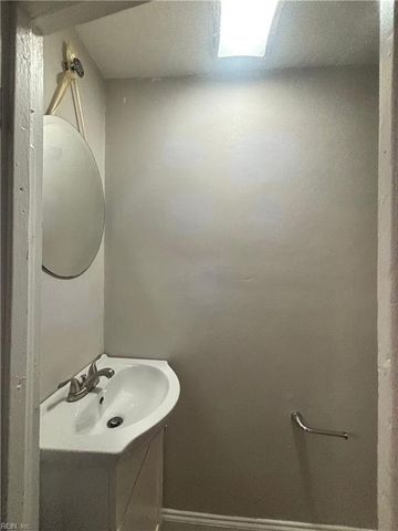 511 Mount Vernon AVE, Portsmouth, VA 23707