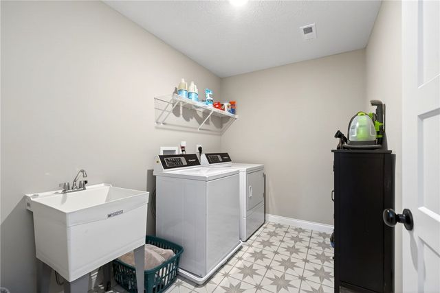 130 Morris Street, Springboro, OH 45066