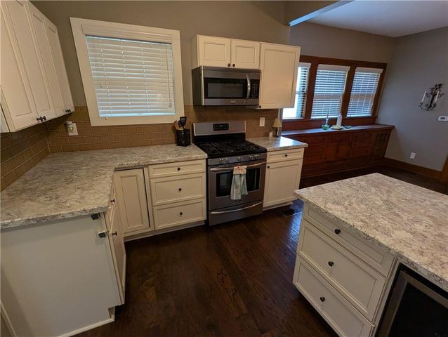 1208 Central Avenue, Horton, KS 66439