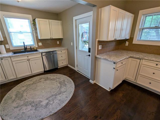 1208 Central Avenue, Horton, KS 66439