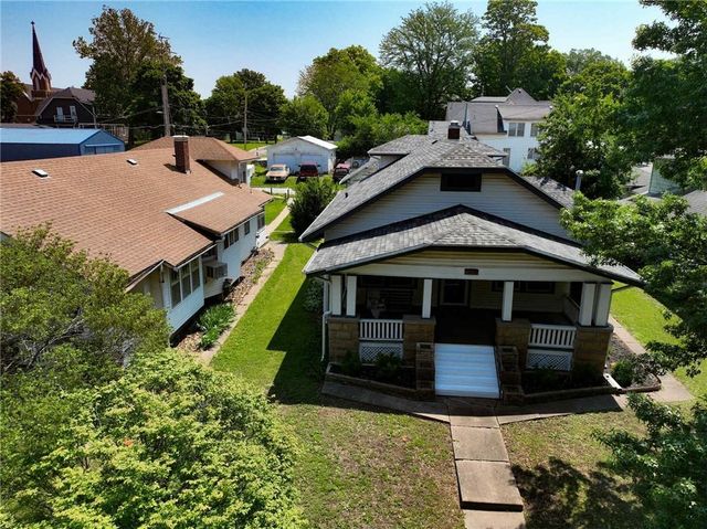 1208 Central Avenue, Horton, KS 66439