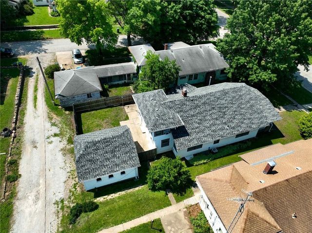 1208 Central Avenue, Horton, KS 66439