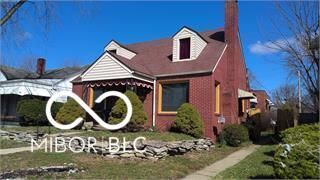 1628 W 8th Street, Anderson, IN 46016