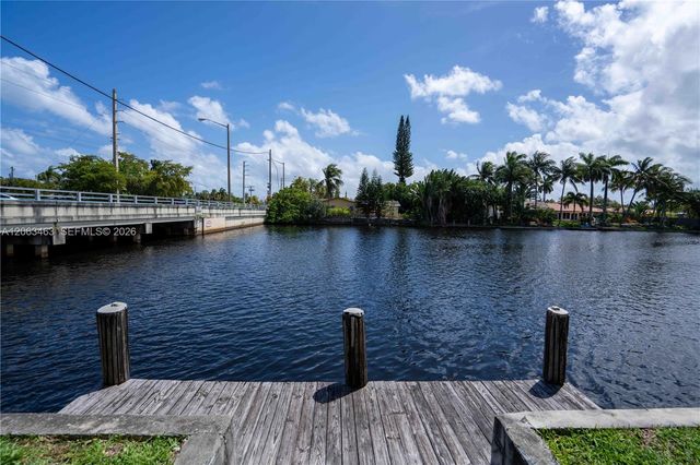 3049 NW 9th Ave 4, Wilton Manors, FL 33311