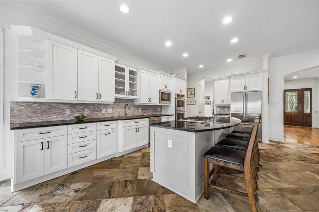 4503 Holly Street, Bellaire, TX 77401