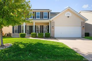 1092 Pierpoint Lane, St Charles, MO 63303